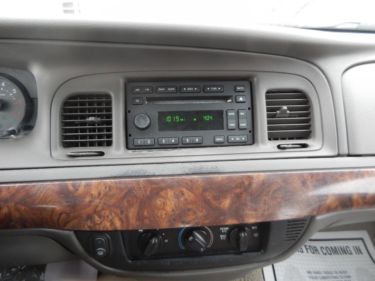 Used 2006 Mercury Grand Marquis GS image 34