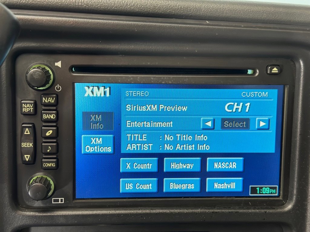 Used 2006 Chevrolet Avalanche Z71 w/ Sun And Sound Package image 20