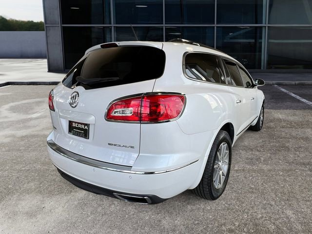 Used 2017 Buick Enclave Leather image 4