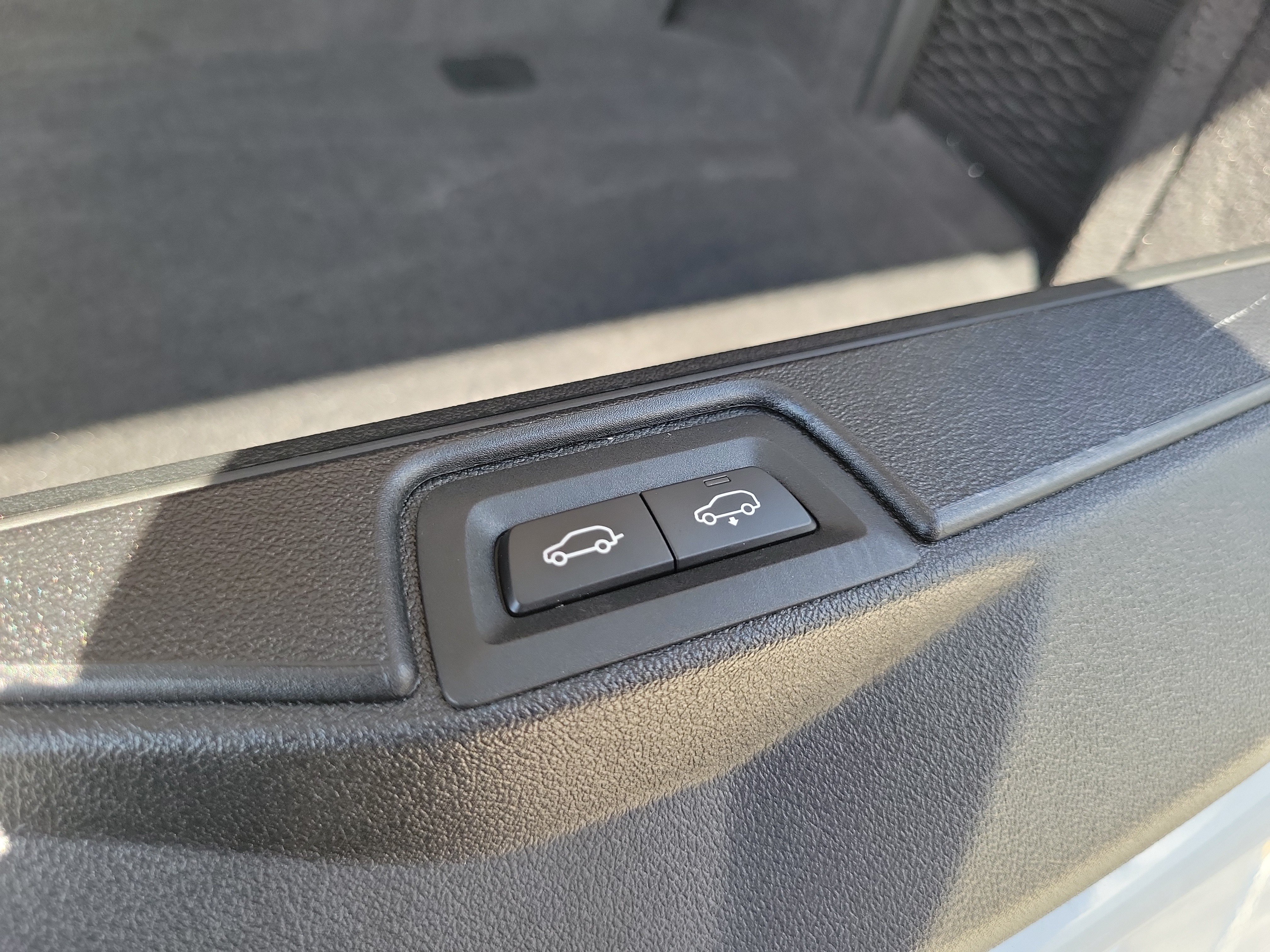 Used 2024 BMW X7 xDrive40i AWD/4WD image 18