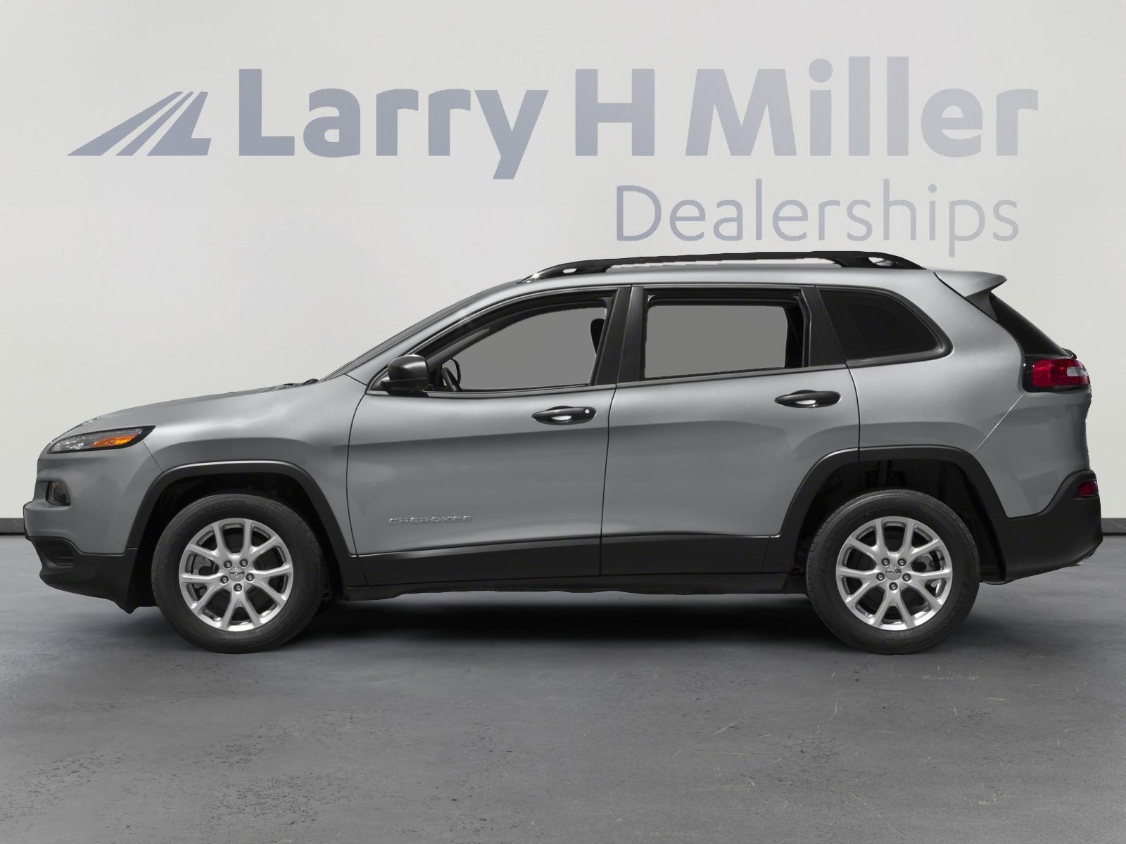 Used 2015 Jeep Cherokee Sport image 3