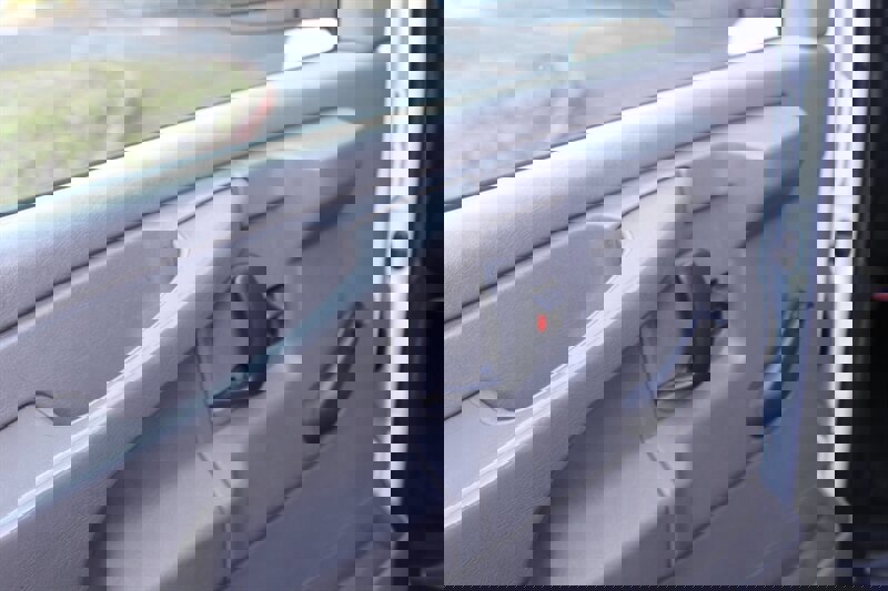 Used 2007 Chevrolet Express 1500 AWD image 11