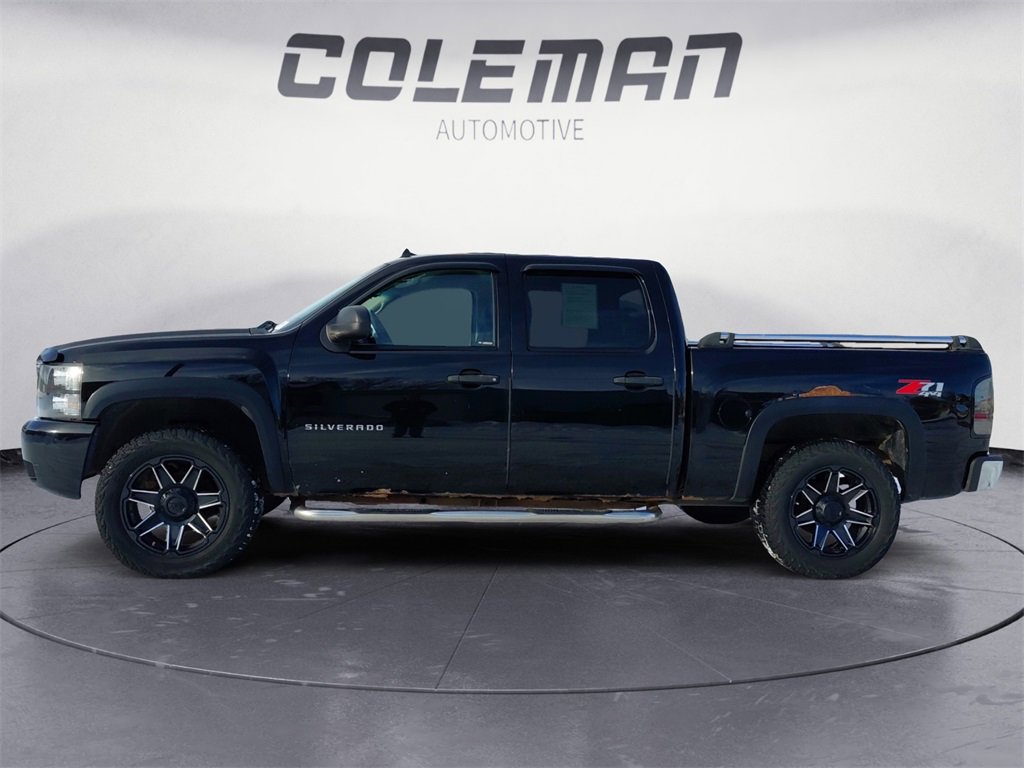 Used 2011 Chevrolet Silverado 1500 LT w/ All-Star Edition image 2