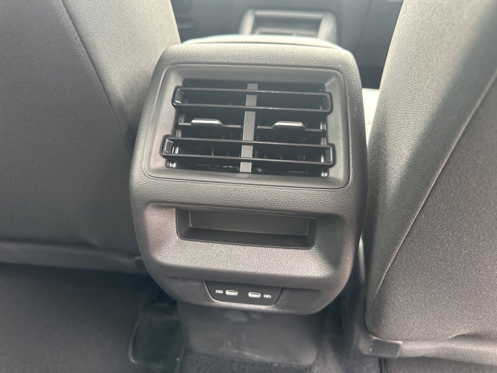 New 2025 Volkswagen Tiguan S image 13