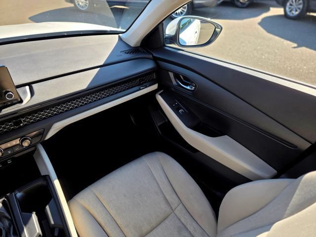 Used 2023 Honda Accord LX image 28