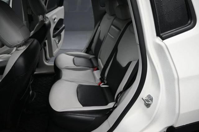 Used 2020 Jeep Compass Limited AWD/4WD image 11
