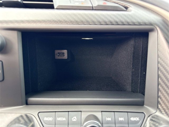 Used 2016 Chevrolet Corvette Z06 w/ 3LZ Preferred Equipment Group image 24