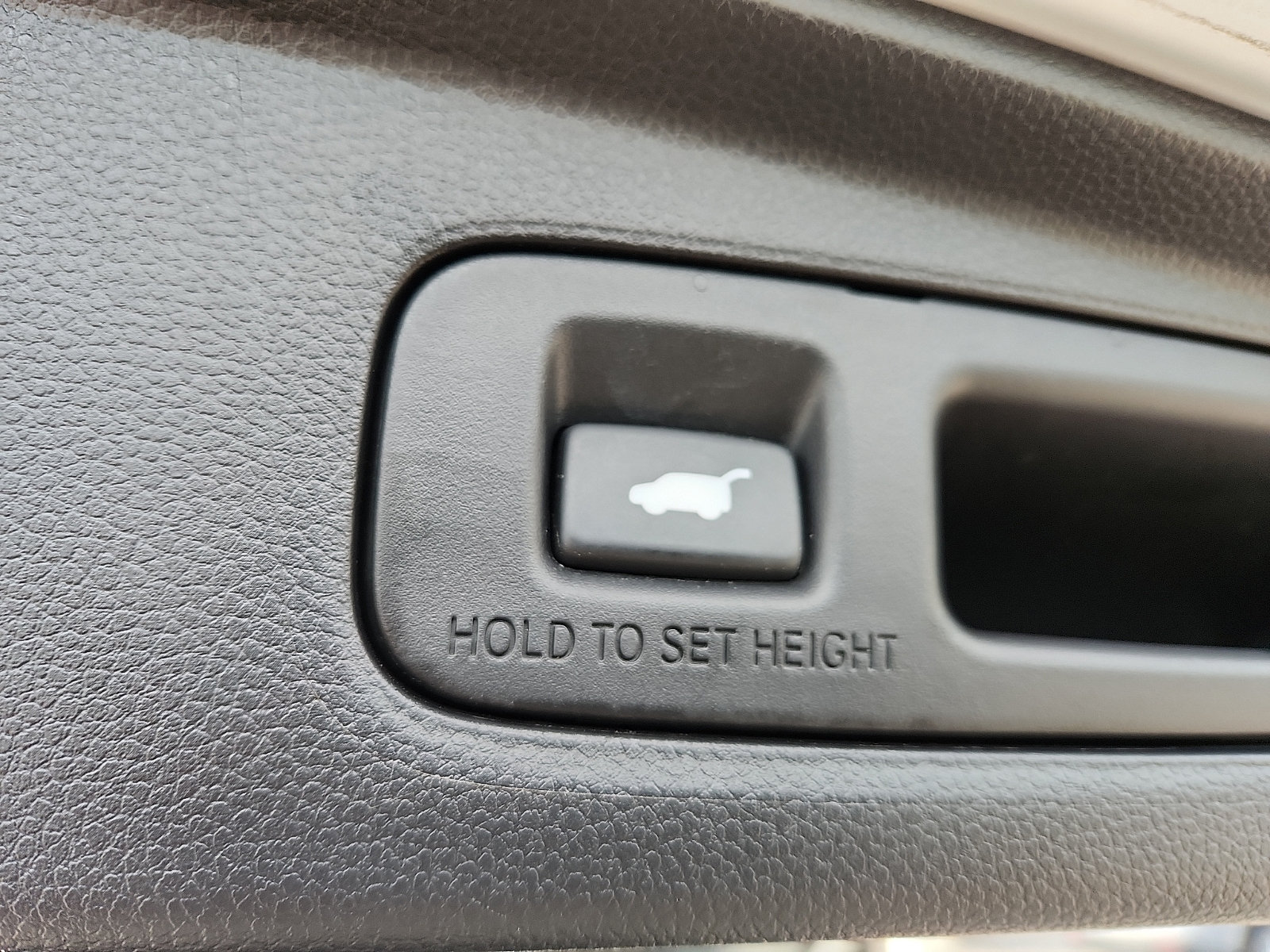 Used 2023 Honda CR-V EX-L image 29