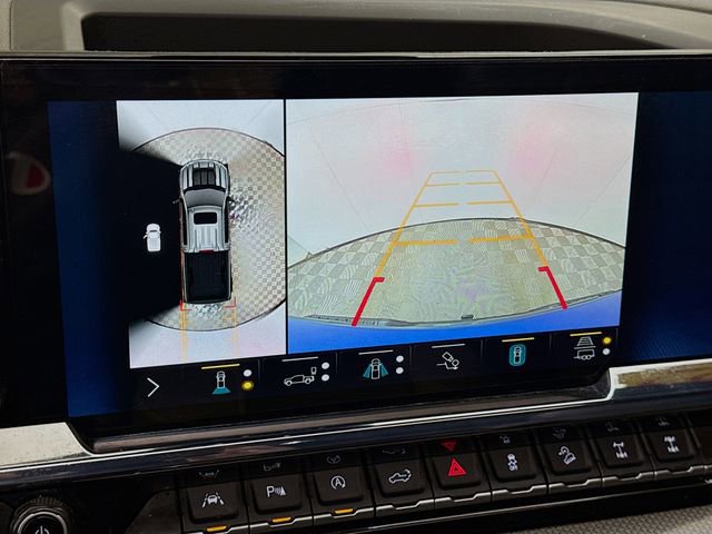 Used 2022 Chevrolet Silverado 1500 ZR2 w/ Technology Package image 17