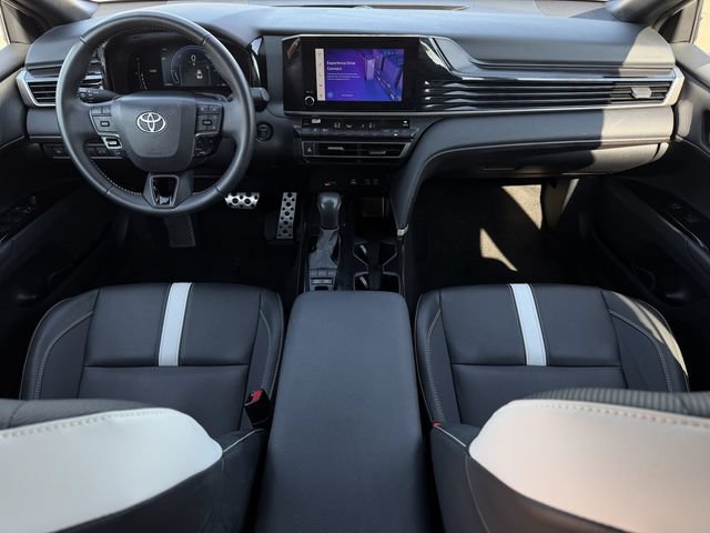Certified 2025 Toyota Camry SE FWD image 10