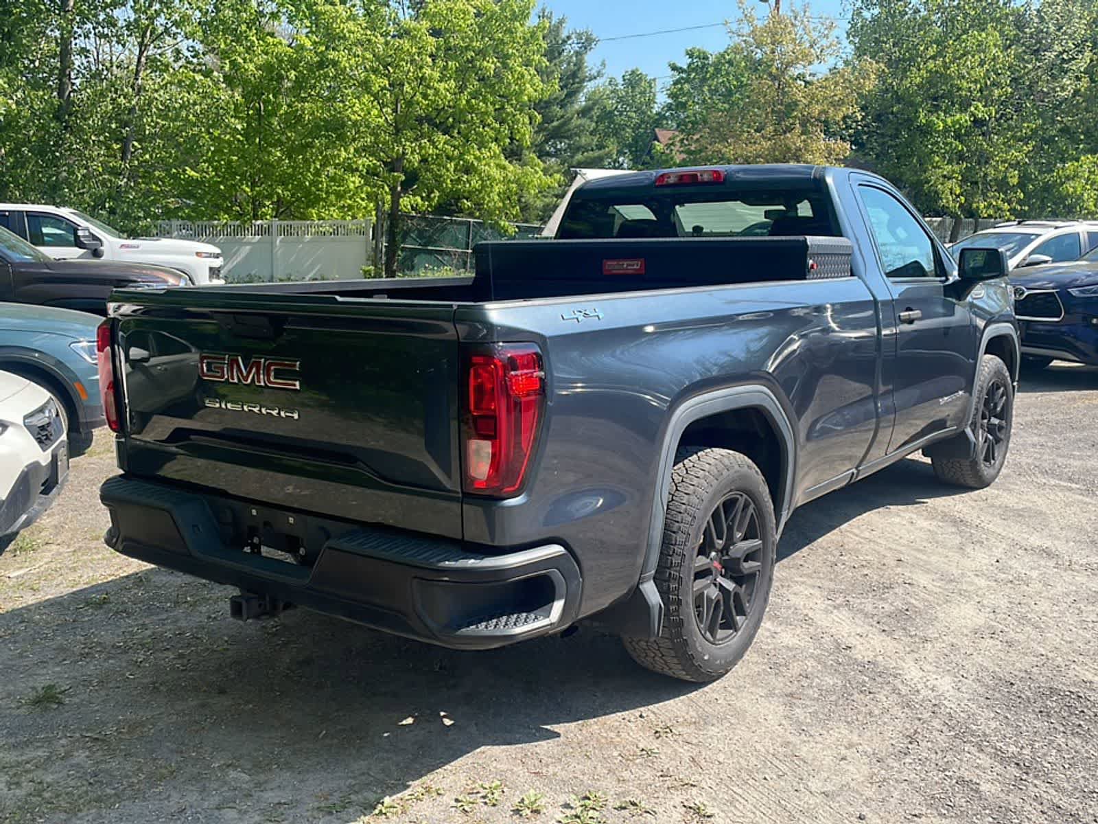 Used 2019 GMC Sierra 1500 4x4 Regular Cab w/ Convenience Package image 7