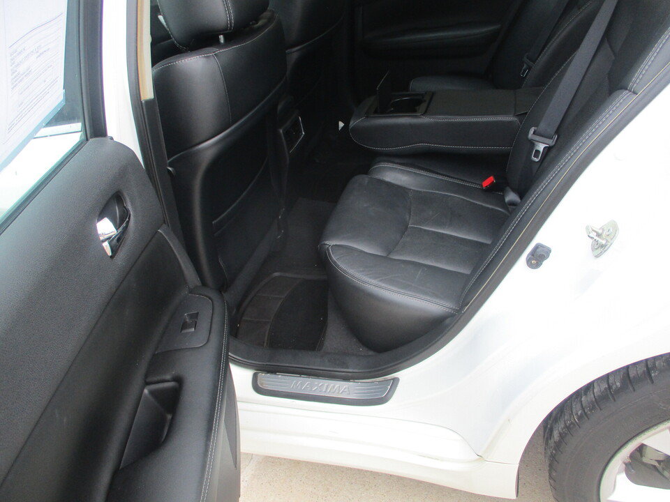 Used 2014 Nissan Maxima 3.5 SV w/ Sport Package FWD image 8