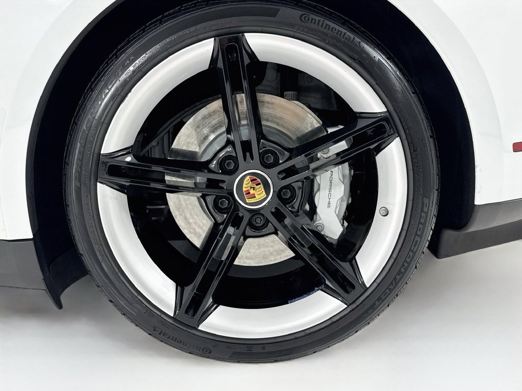 Certified 2023 Porsche Taycan 4S AWD/4WD image 33