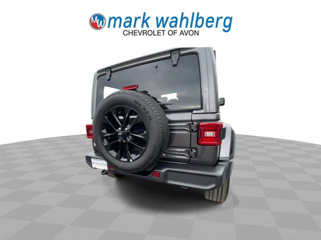 Used 2025 Jeep Wrangler Unlimited Sahara image 4