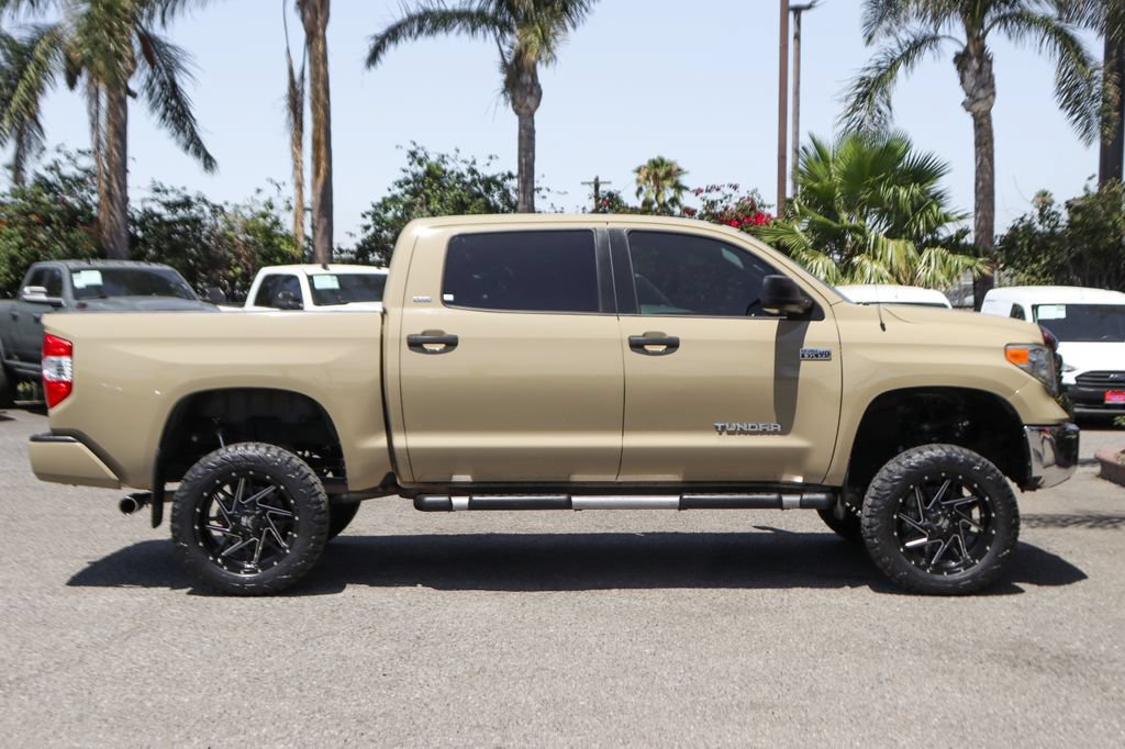 Used 2017 Toyota Tundra SR5 w/ SR5 Upgrade Package RWD image 10