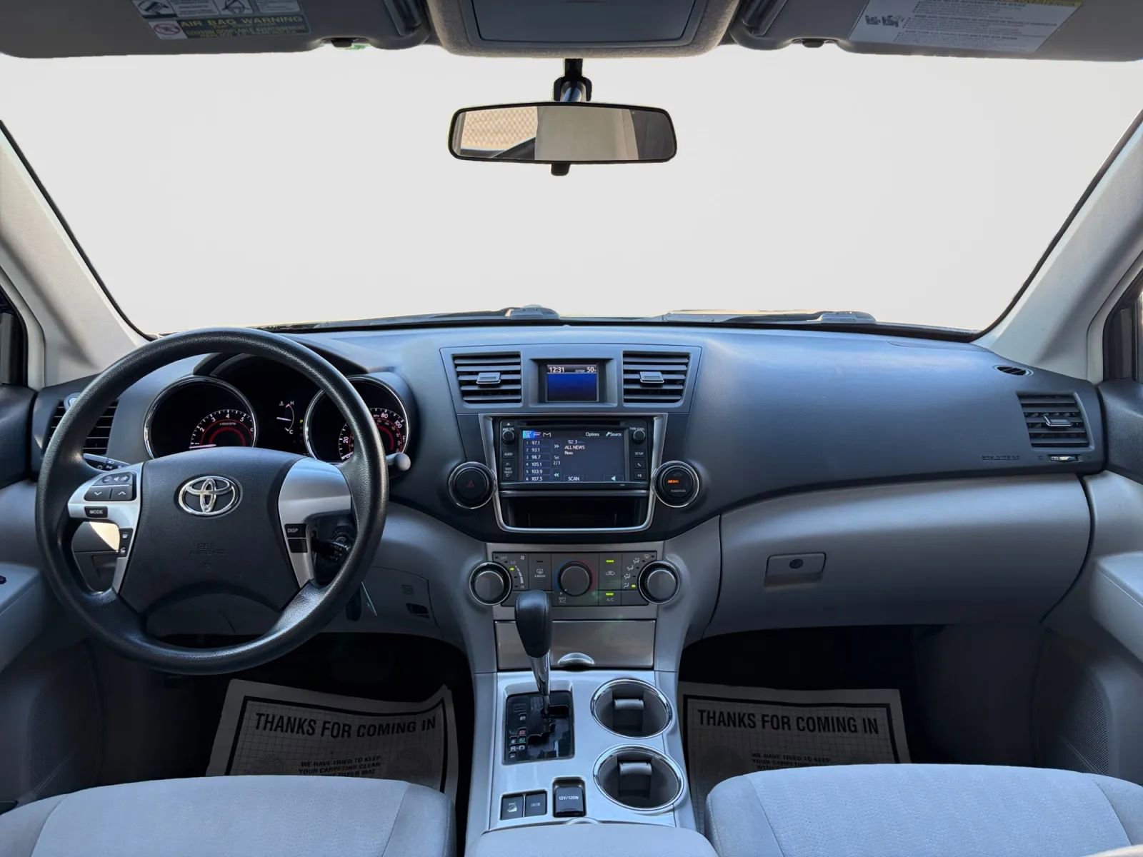 Used 2013 Toyota Highlander 4WD w/ Cold Weather Pkg image 22
