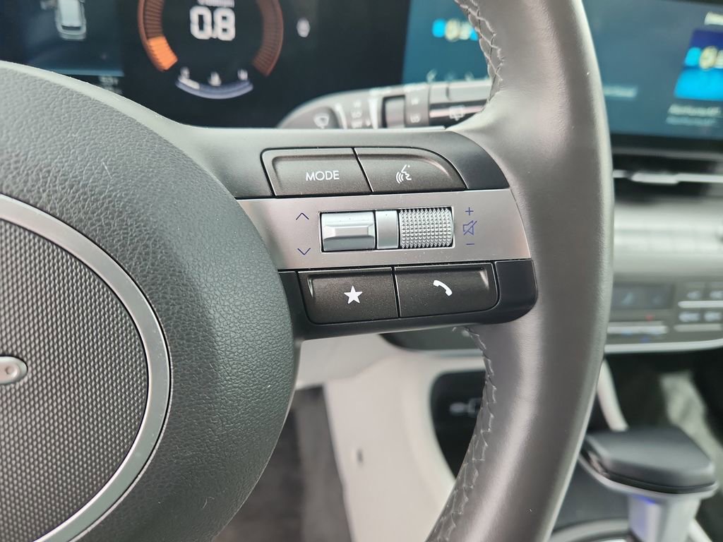 Used 2025 Hyundai Kona SEL AWD/4WD image 22