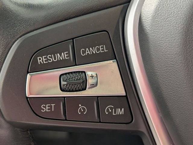 Used 2019 BMW 330i Sedan w/ Convenience Package RWD image 17