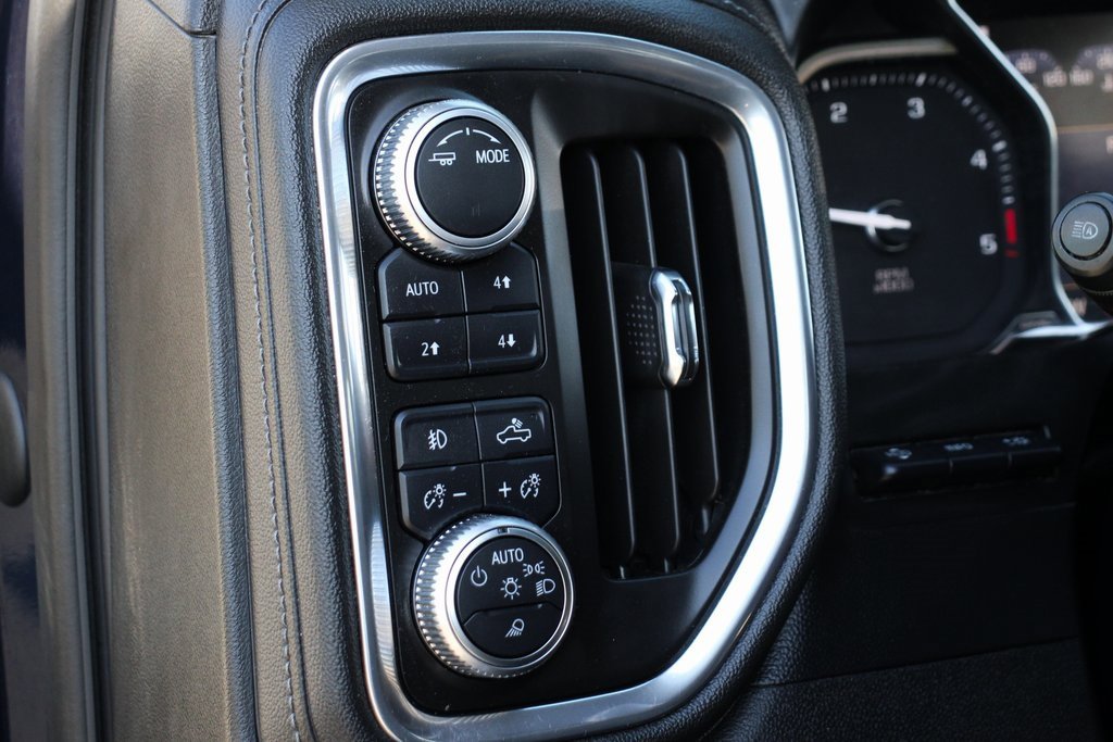 Used 2020 GMC Sierra 2500 Denali w/ Denali Ultimate Package image 21