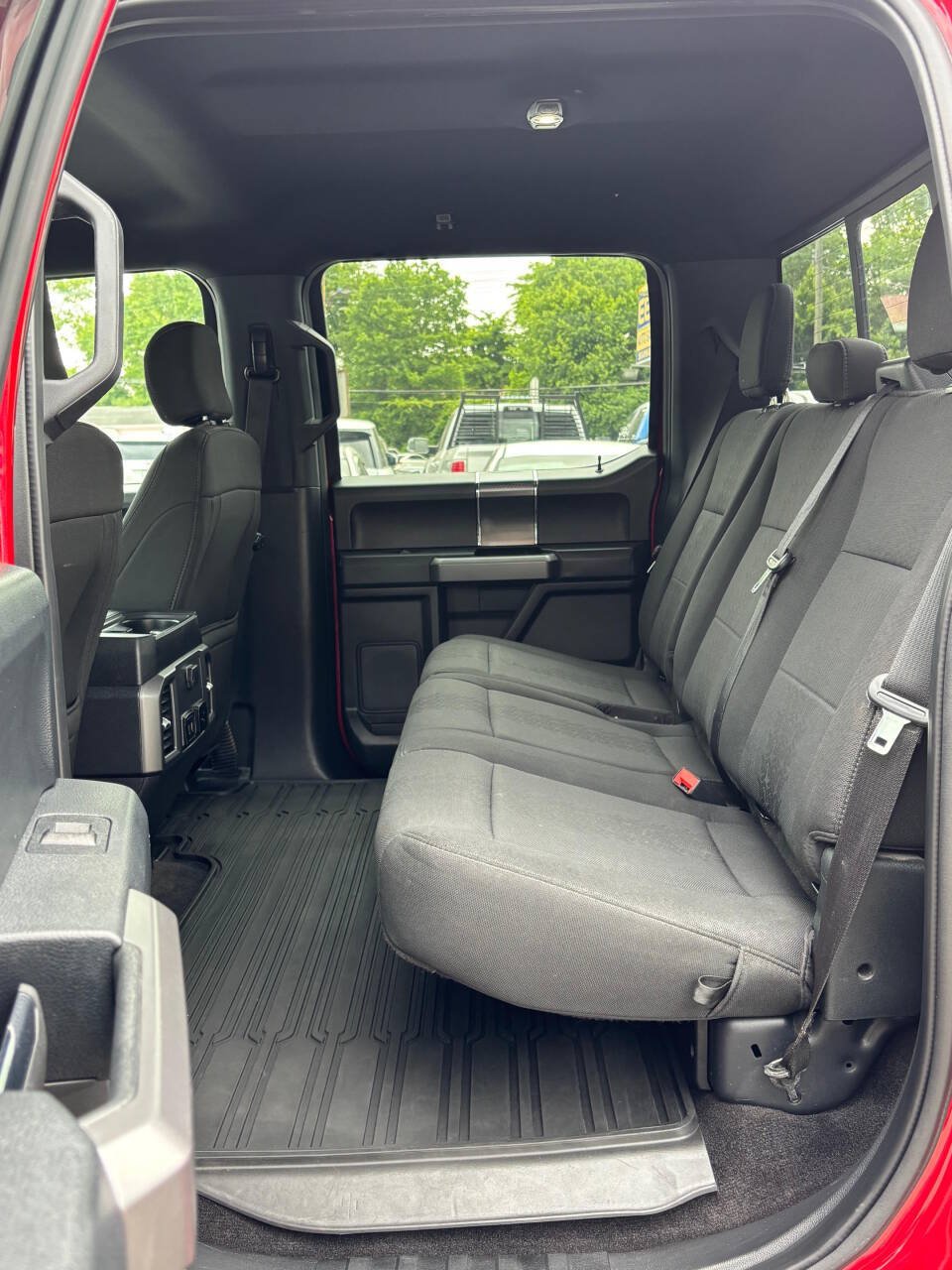 Used 2020 Ford F150 XLT w/ Equipment Group 302A Luxury AWD/4WD image 12