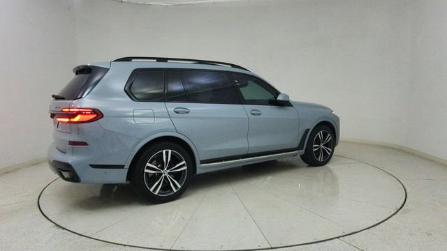 Used 2026 BMW X7 xDrive40i image 81