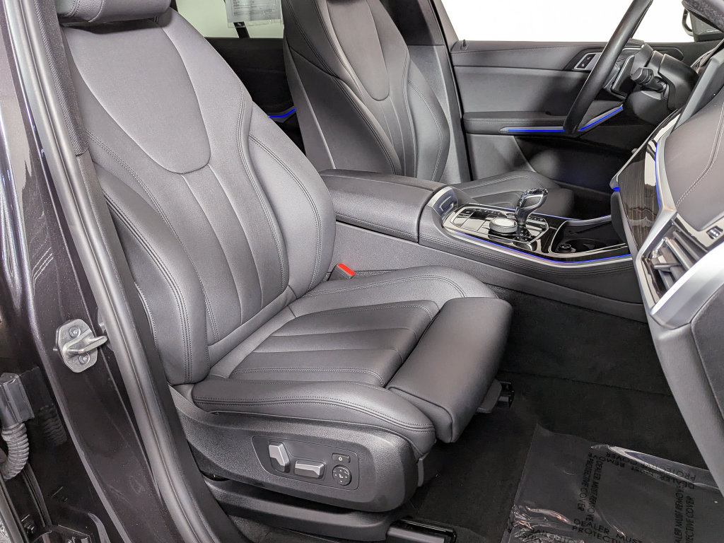 Used 2021 BMW X5 xDrive40i w/ Premium Package 2 AWD/4WD image 26