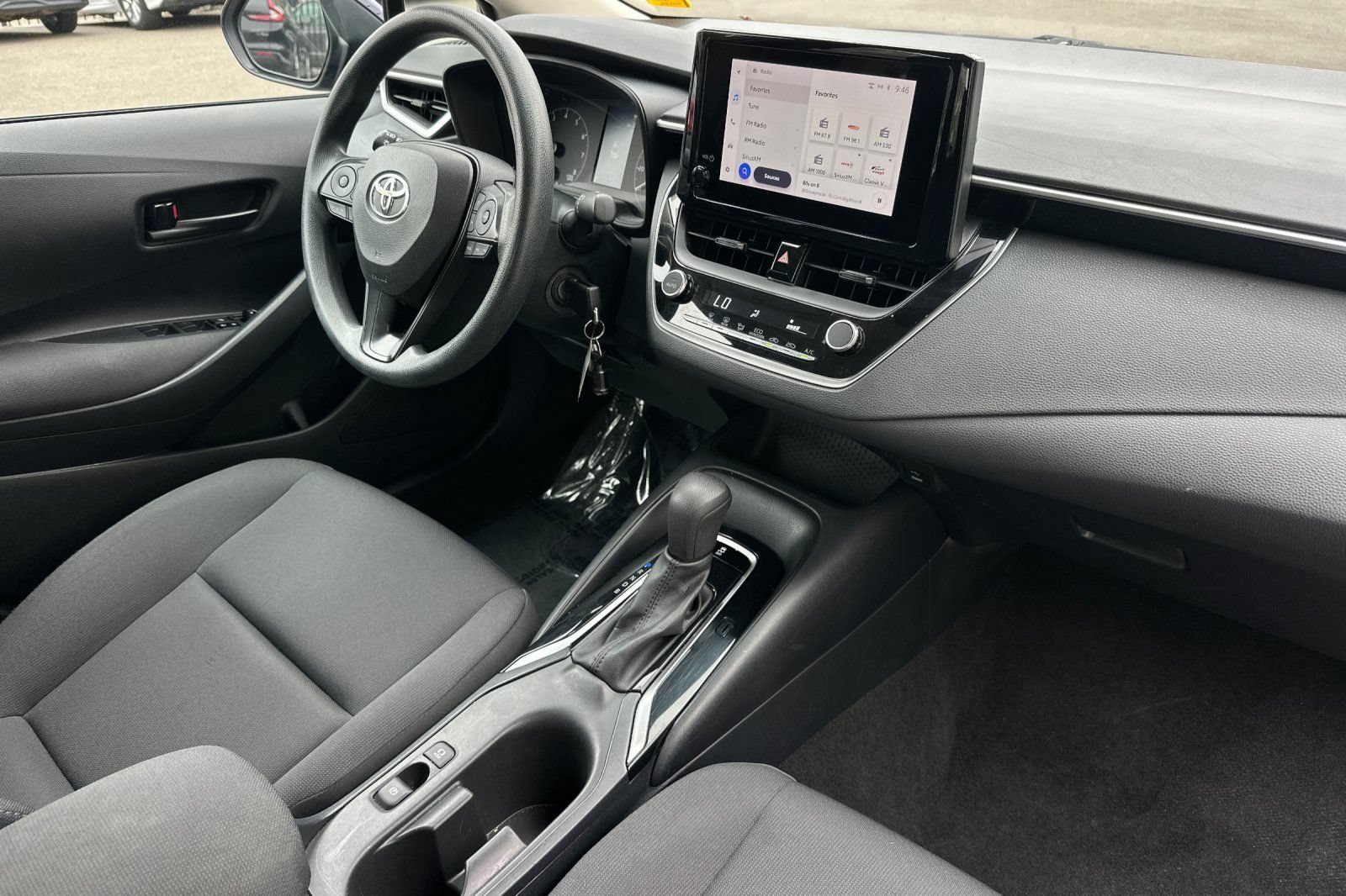 Used 2023 Toyota Corolla LE FWD image 19