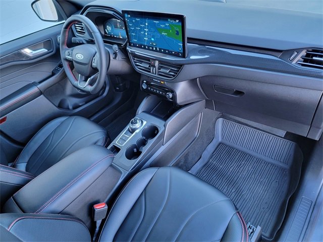 Certified 2025 Ford Escape ST-Line Elite w/ Premium Technology Package image 25