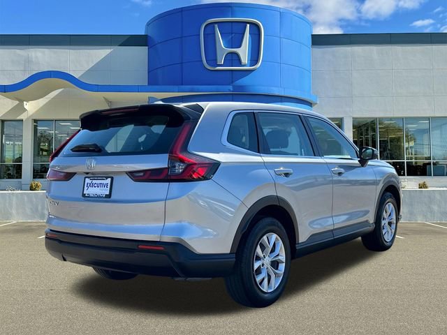 Used 2023 Honda CR-V LX image 2