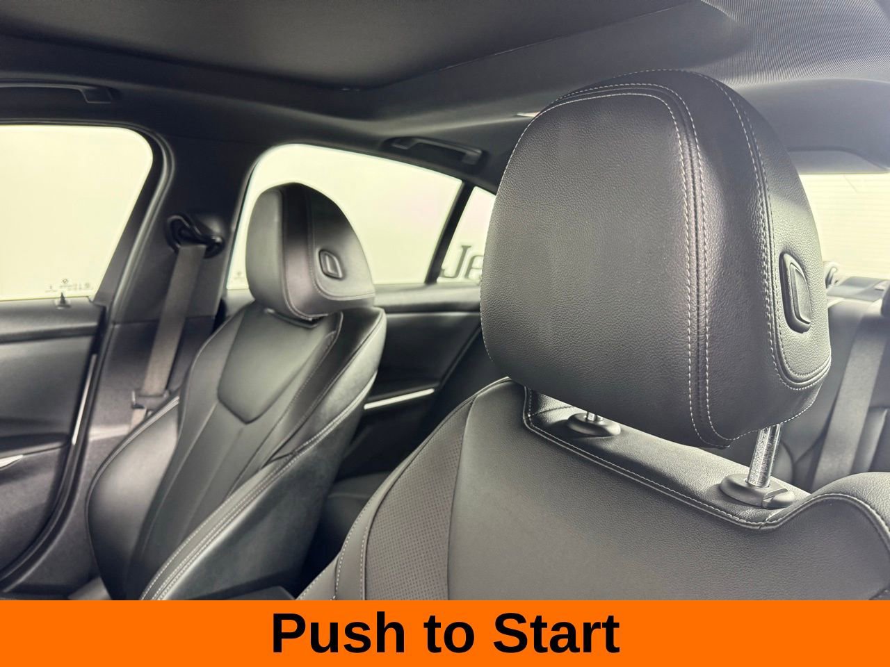 Used 2024 BMW 330i Sedan image 11