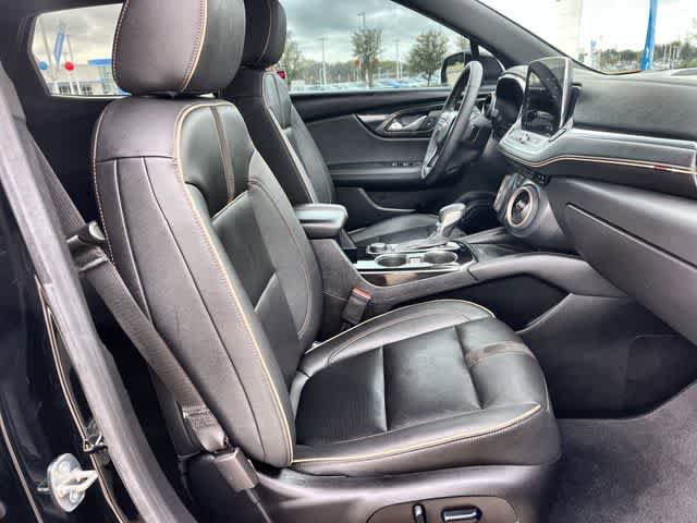 Used 2023 Chevrolet Blazer Premier w/ Enhanced Convenience Package FWD image 12