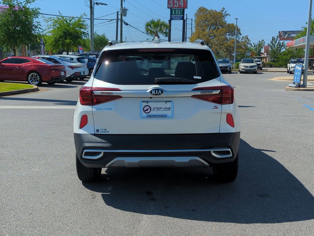 Used 2021 Kia Seltos S FWD image 6