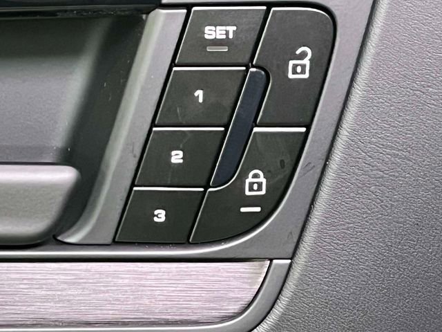 New 2026 Porsche Cayenne GTS image 35