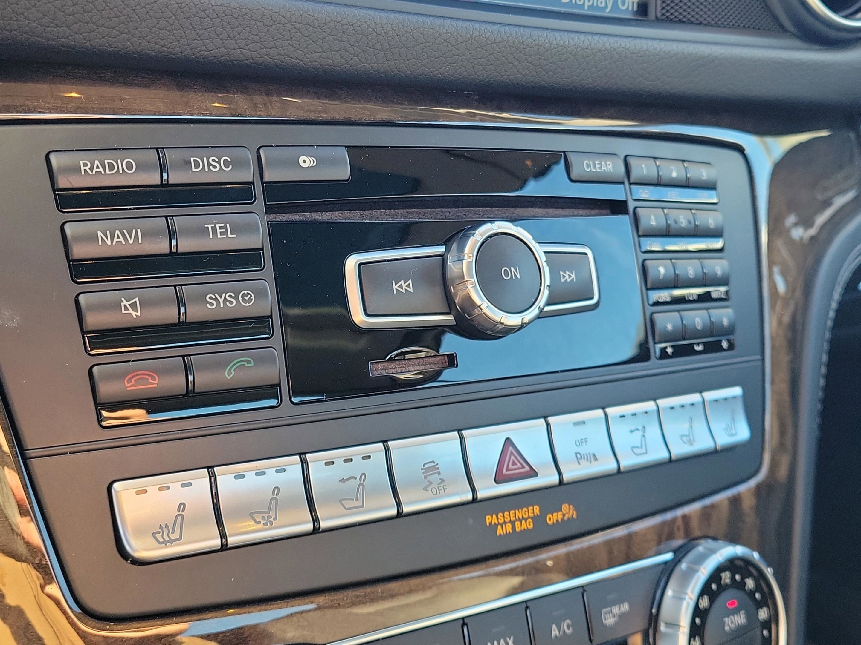 Used 2014 Mercedes-Benz SL 550 w/ Sport Wheel Package image 15