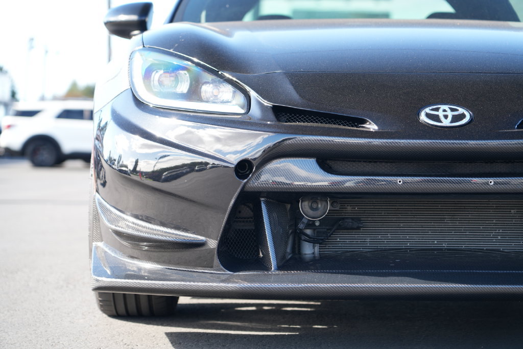 Used 2025 Toyota GR86 Premium w/ Performance Package RWD image 5