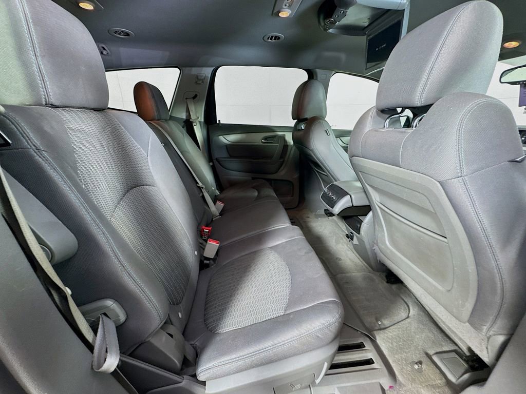 Used 2016 Chevrolet Traverse LS image 32