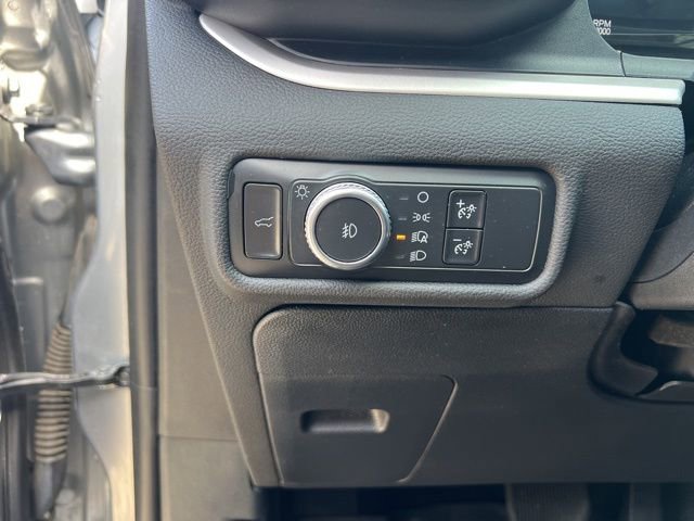 Used 2021 Ford Explorer XLT w/ Equipment Group 202A AWD/4WD image 25