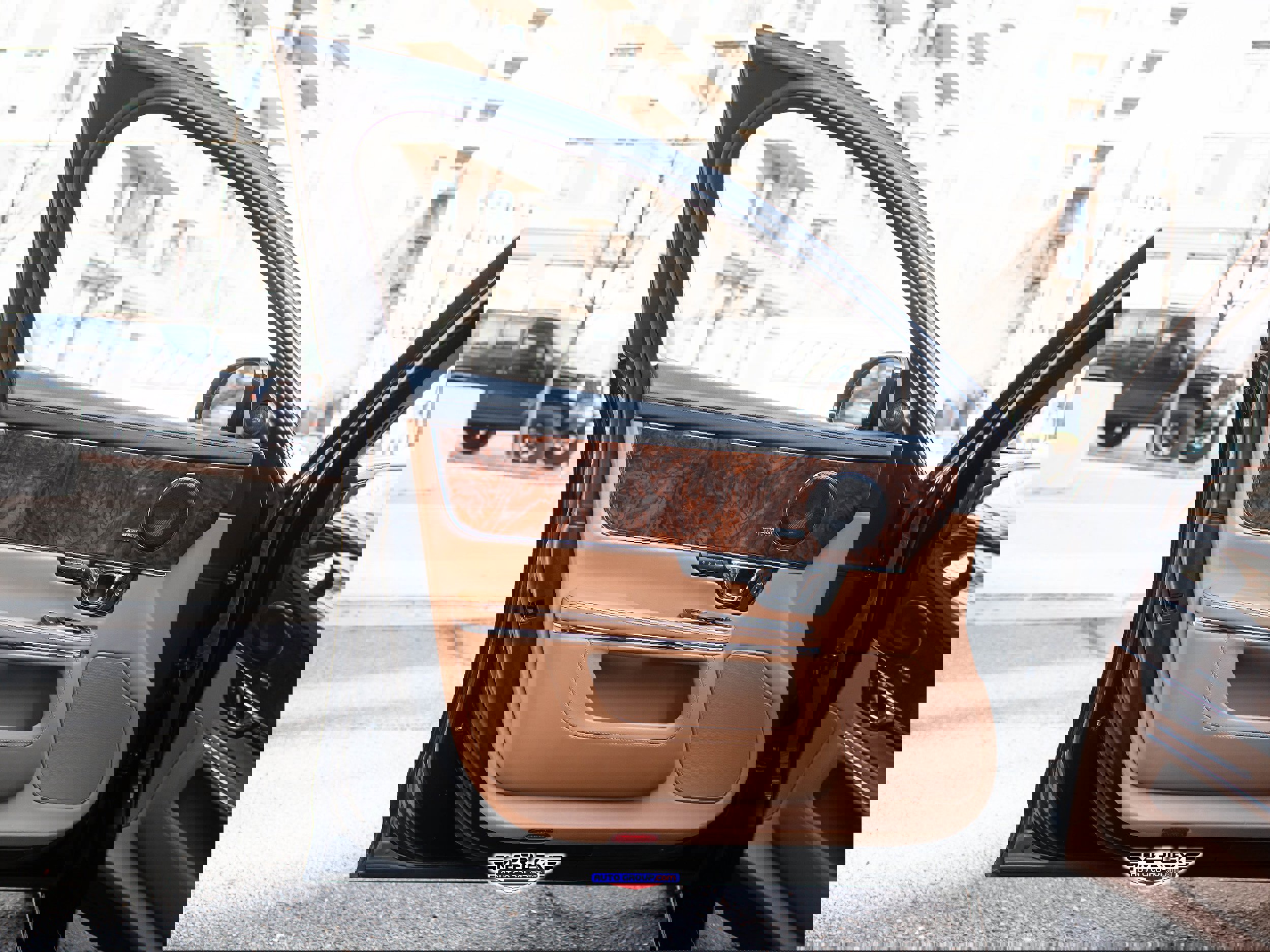 Used 2018 Jaguar XJ L Portfolio image 46