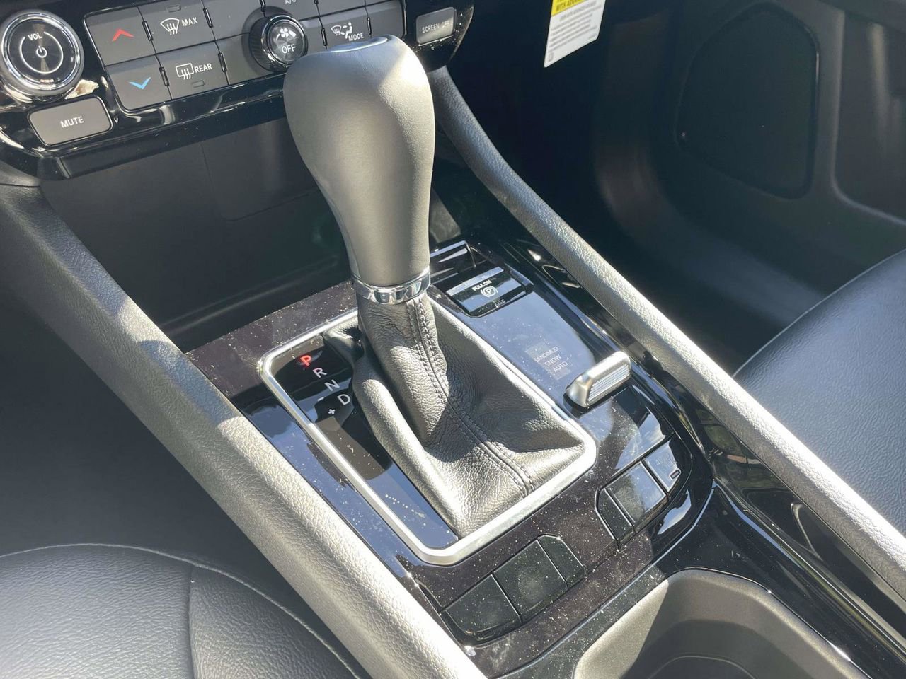 New 2026 Jeep Compass Latitude image 23