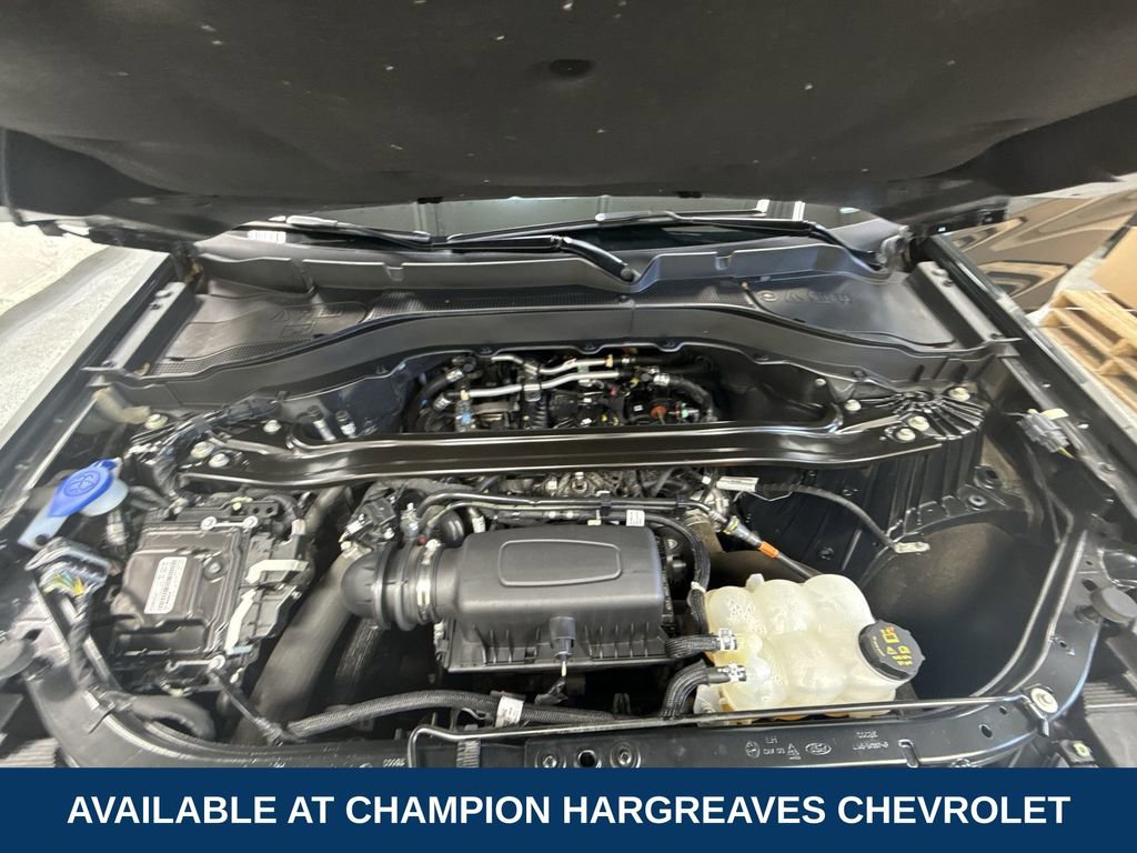 Used 2023 Ford Explorer Limited w/ Limited Technology Package image 38