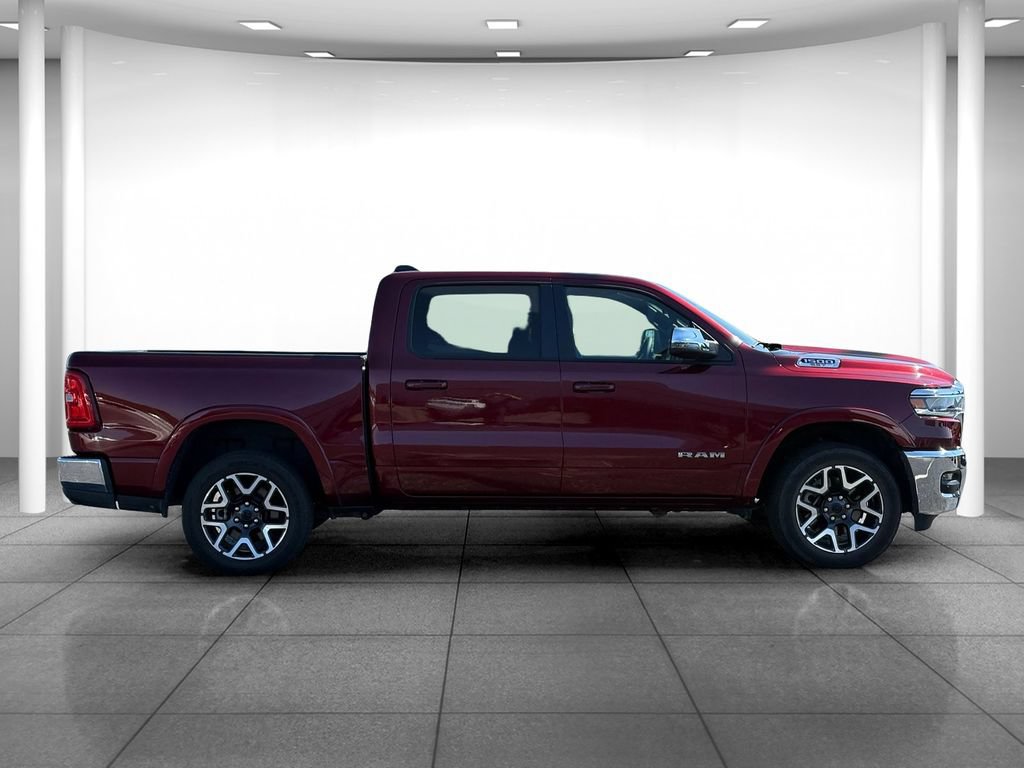 Used 2025 RAM 1500 Laramie AWD/4WD image 8