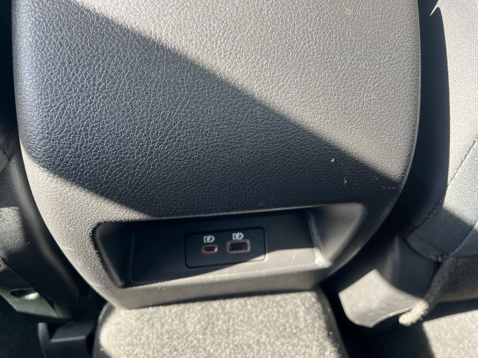 Used 2025 Nissan Altima 2.5 SV FWD image 19