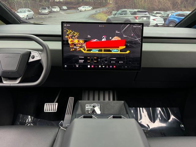 Used 2024 Tesla Cybertruck AWD Crew Cab image 22