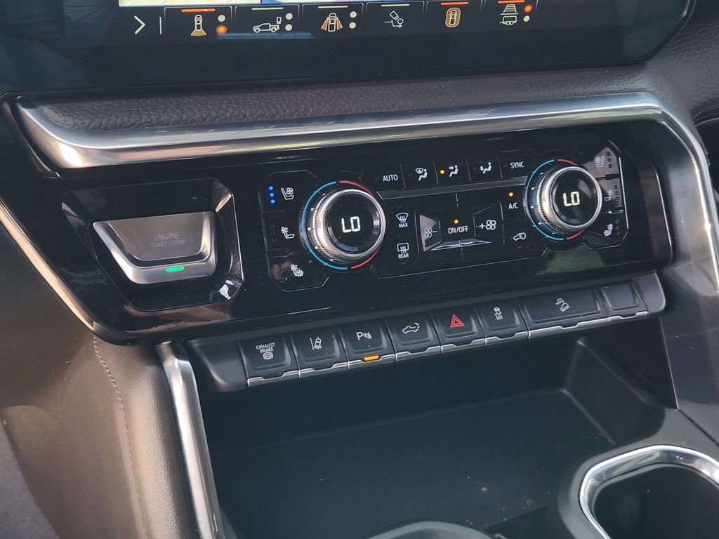 Used 2024 GMC Sierra 2500 Denali image 25