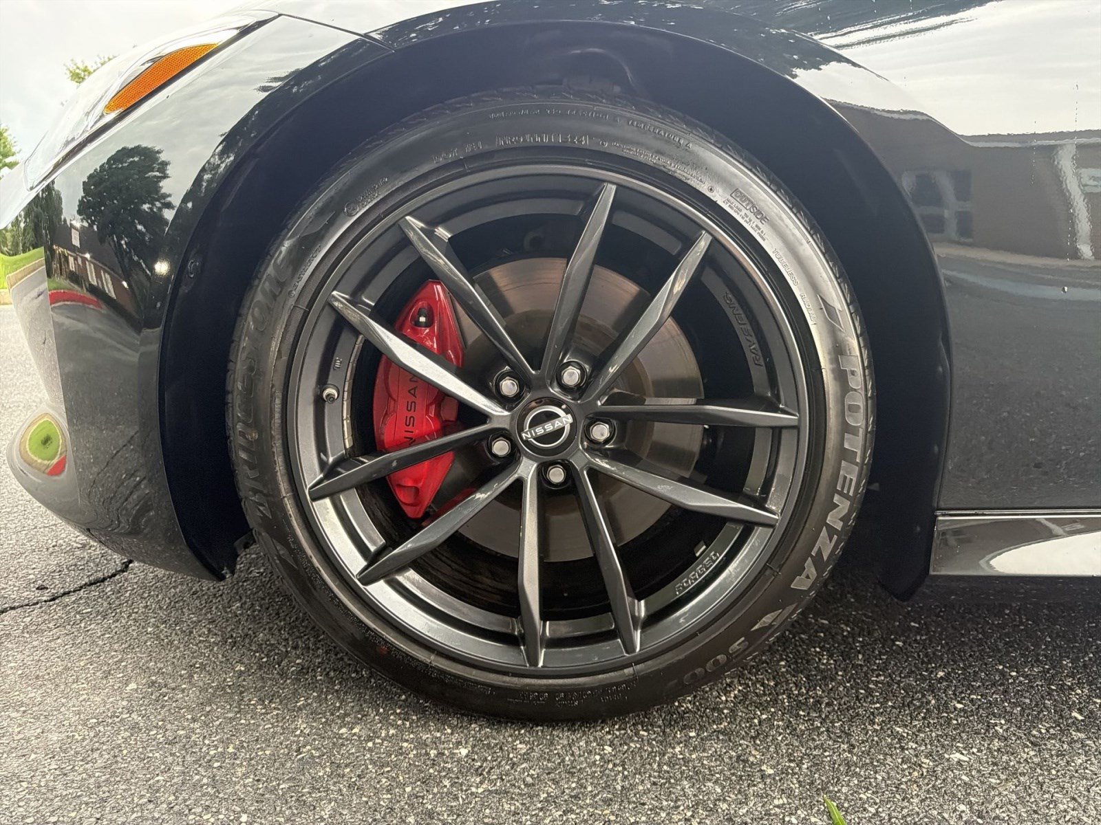 Used 2024 Nissan Z Performance w/ Floor Mat Package RWD image 12