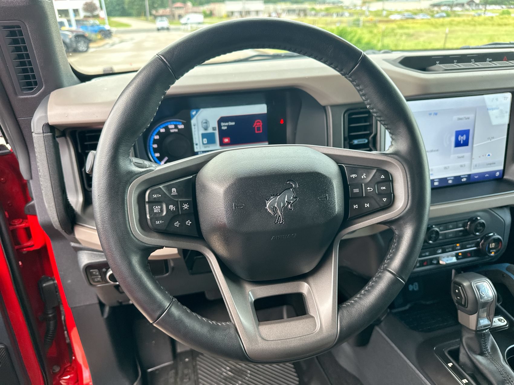 Used 2024 Ford Bronco Wildtrak AWD/4WD image 14