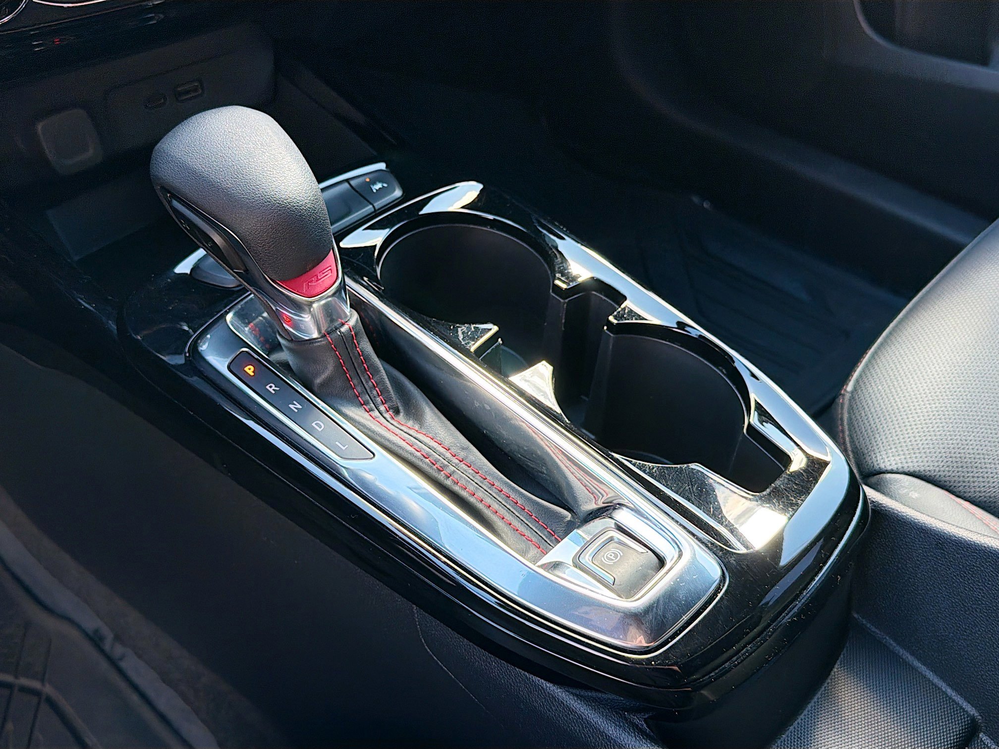 Used 2024 Chevrolet Trax RS w/ Driver Confidence Package image 11