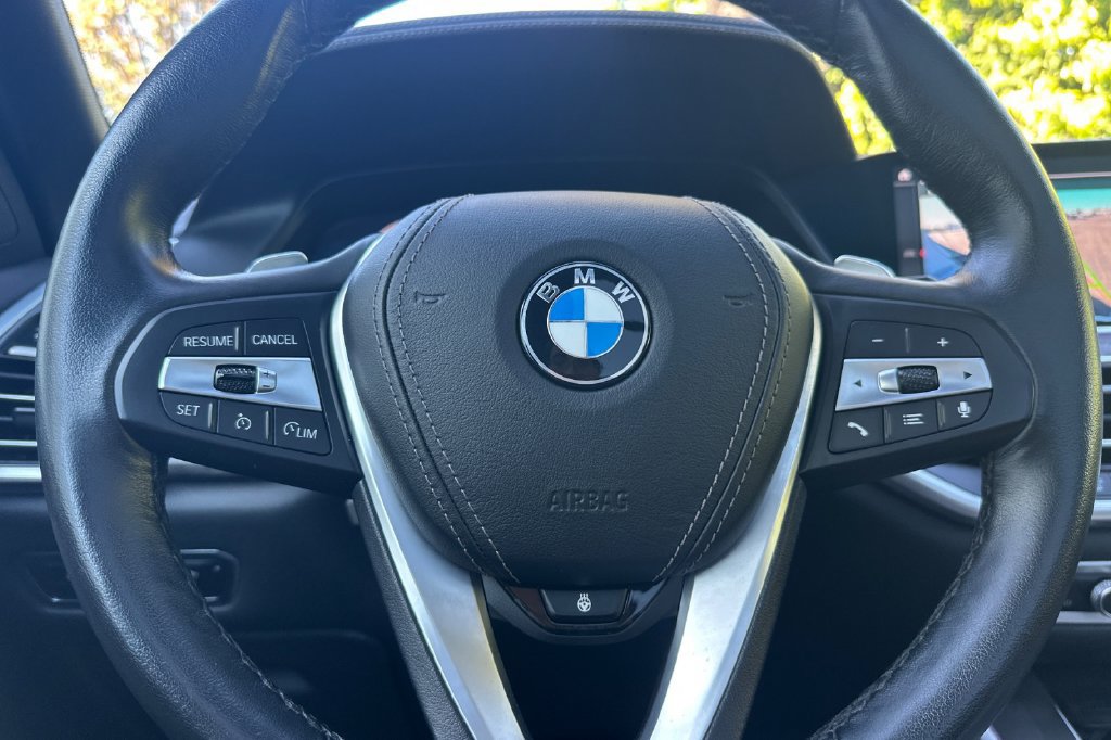 Used 2023 BMW X5 xDrive40i w/ Premium Package AWD/4WD image 24