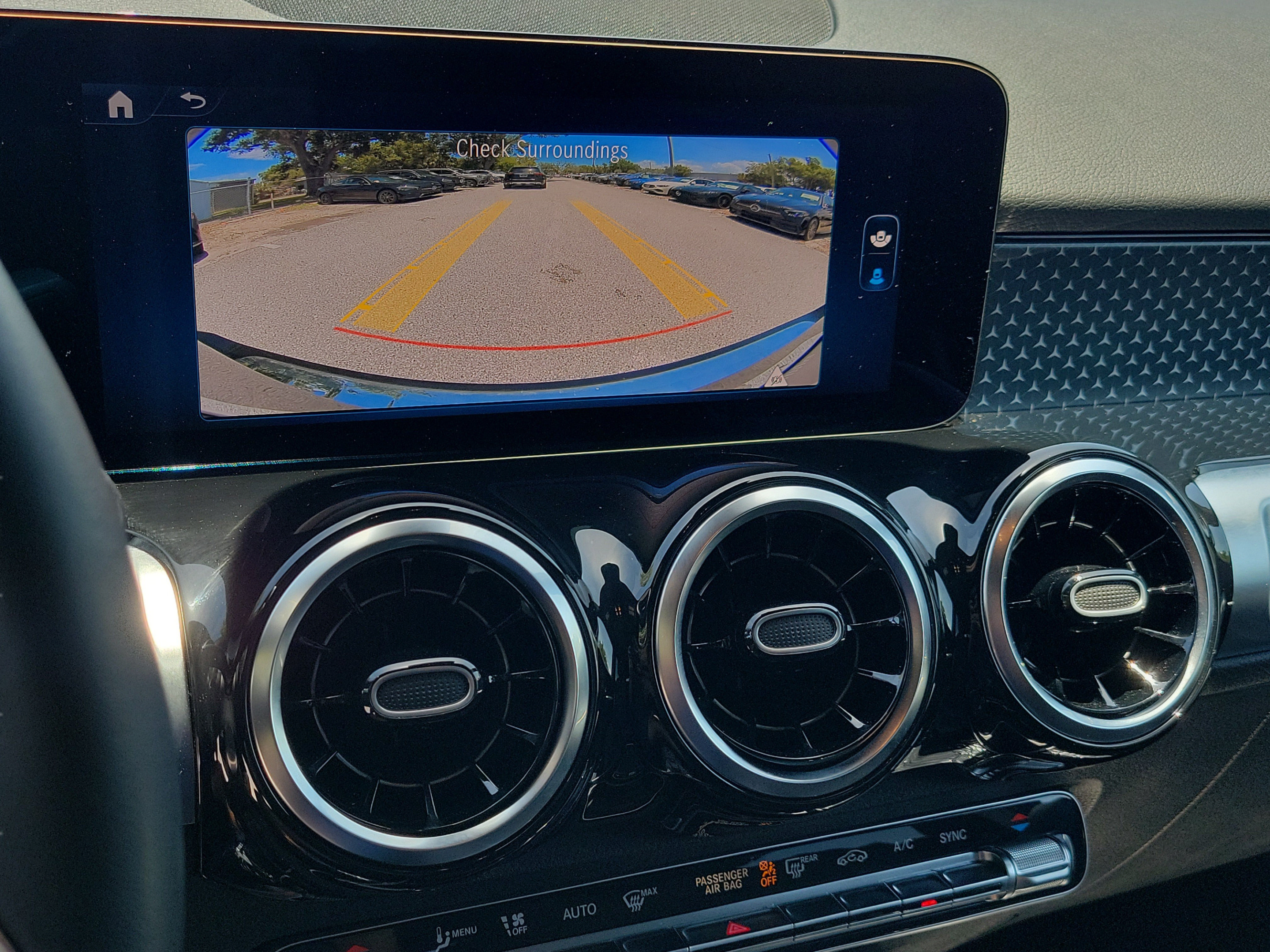 Used 2026 Mercedes-Benz GLB 250 image 28