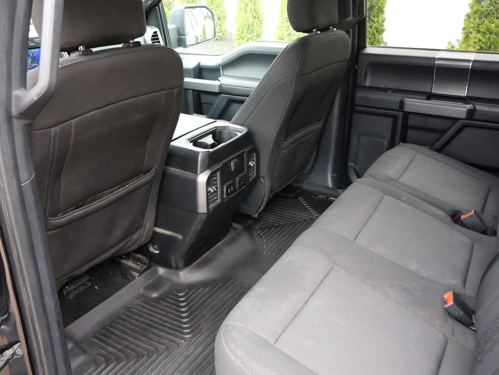 Used 2019 Ford F150 XLT w/ Equipment Group 302A Luxury AWD/4WD image 9